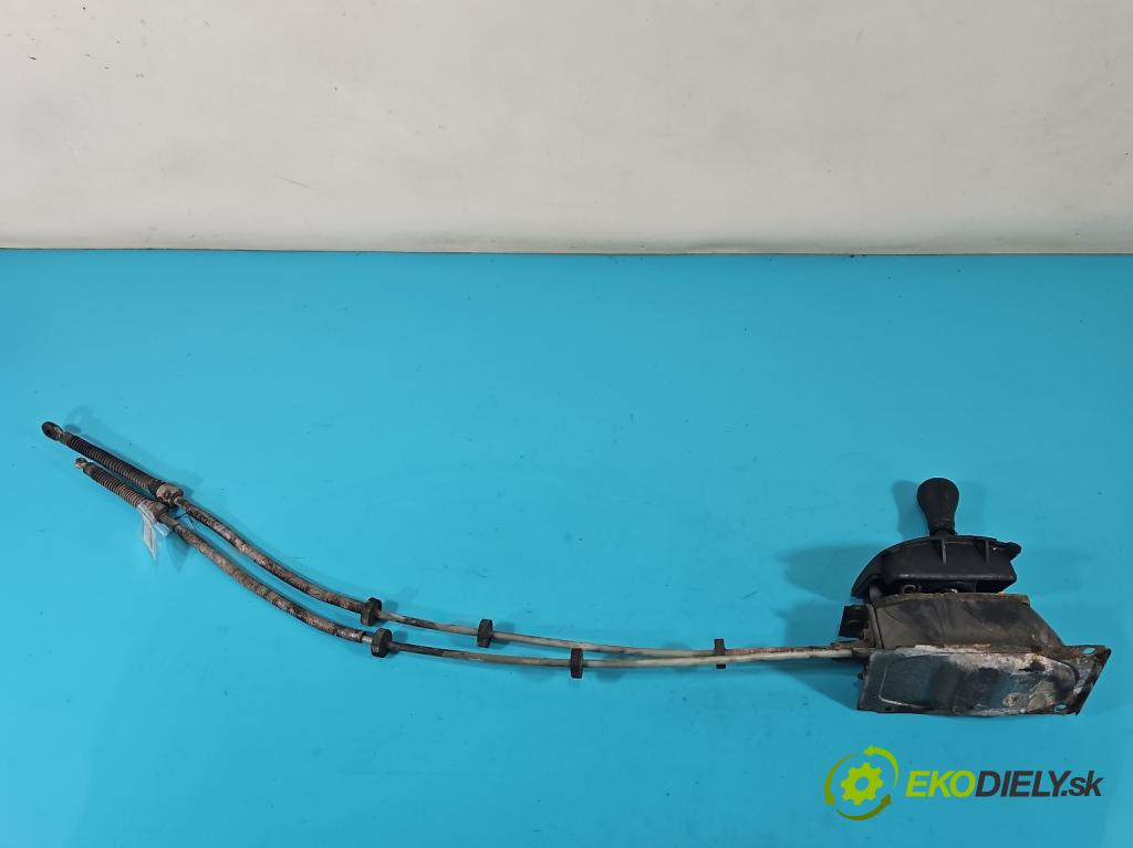 Vw Passat B4 1993-1997 1.6 8V 101 hp manual 74 kW 1595 cm3 5- kulisa změny stupňová  (Rýchlostné páky / kulisy)