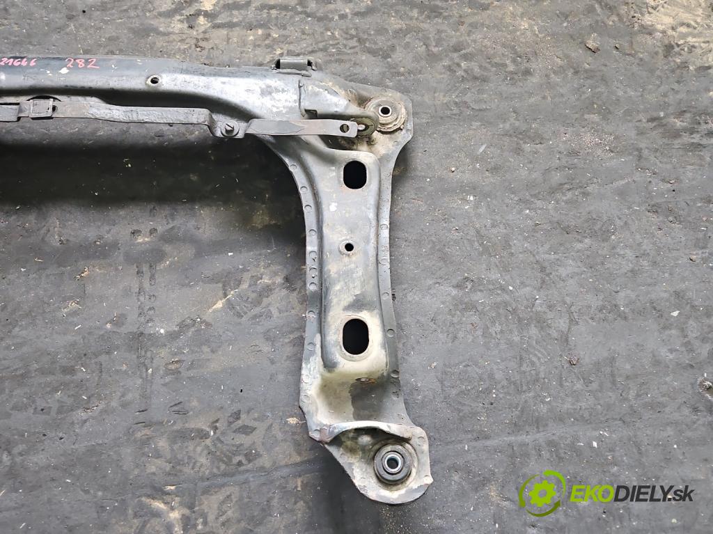 Audi 80 B4 1991-1994 1.9 TDi 90 HP manual 66 kW 1896 cm3 4- výstuha motora
