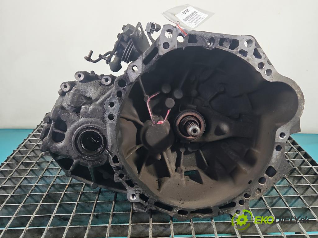 Toyota Corolla E12 2001-2009 1.6 16v vvt-i 110 HP manual 81 kW 1598 cm3 3- prevodovka stupeň,rýchlosť manual