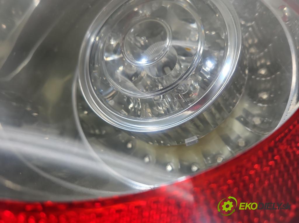 Vw Passat B6 2005-2010 1.9 TDI (BLS) 105 HP manual 77 kW 1896 cm3 5- svetlo / reflektor zadné pravé 3C9945096N (Kľučka dverí ostatné)