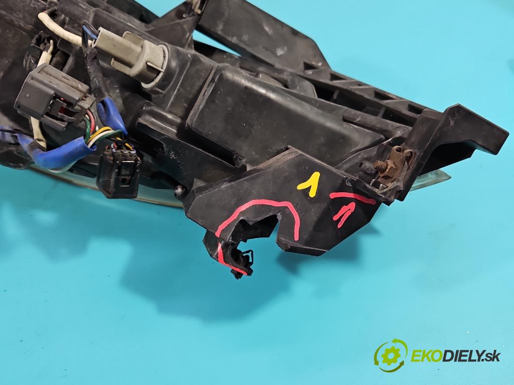 Mazda 6 II GH 2007-2012 2.0 CITD 140 HP manual 103 kW 1998 cm3 5- Reflektor: pravý  (Pravé)