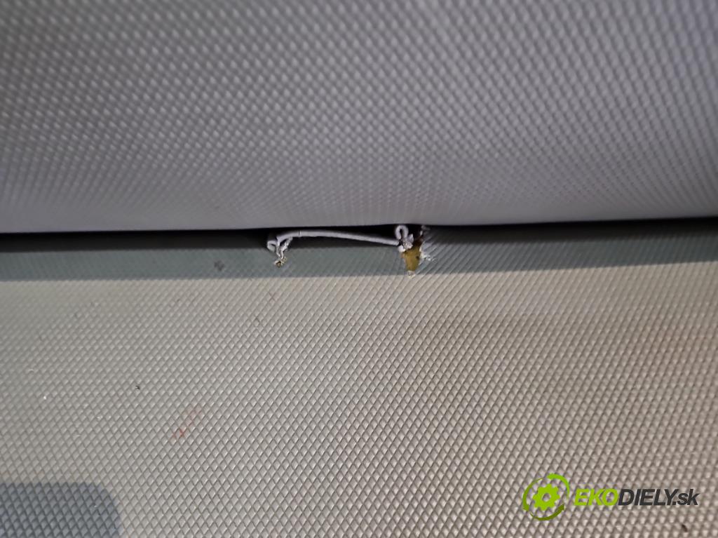 Vw Transporter T5 2003-2015 2.5 tdi 131 HP manual 96 kW 2461 cm3 5- Pohovka: zadné  (Sedačky, sedadlá)