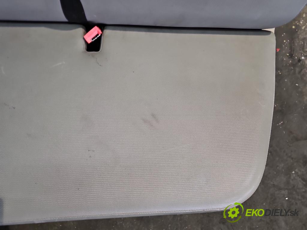 Vw Transporter T5 2003-2015 2.5 tdi 131 HP manual 96 kW 2461 cm3 5- Pohovka: zadné  (Sedačky, sedadlá)
