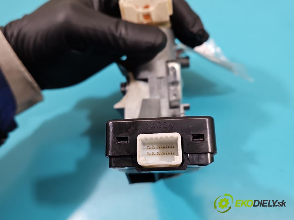 Mitsubishi Outlander II 2006-2013 2.0 DI-D 140 HP manual 103 kW 1968 cm3 5- Spínačka 2006DJ1881 (Spínacie skrinky a kľúče)