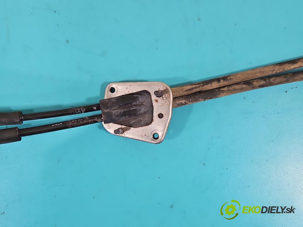 Mitsubishi Outlander II 2006-2013 2.0 DI-D 140 HP manual 103 kW 1968 cm3 5- Páka: Změny: stupeň,rýchlosť  (Rýchlostná páka (kulisa))