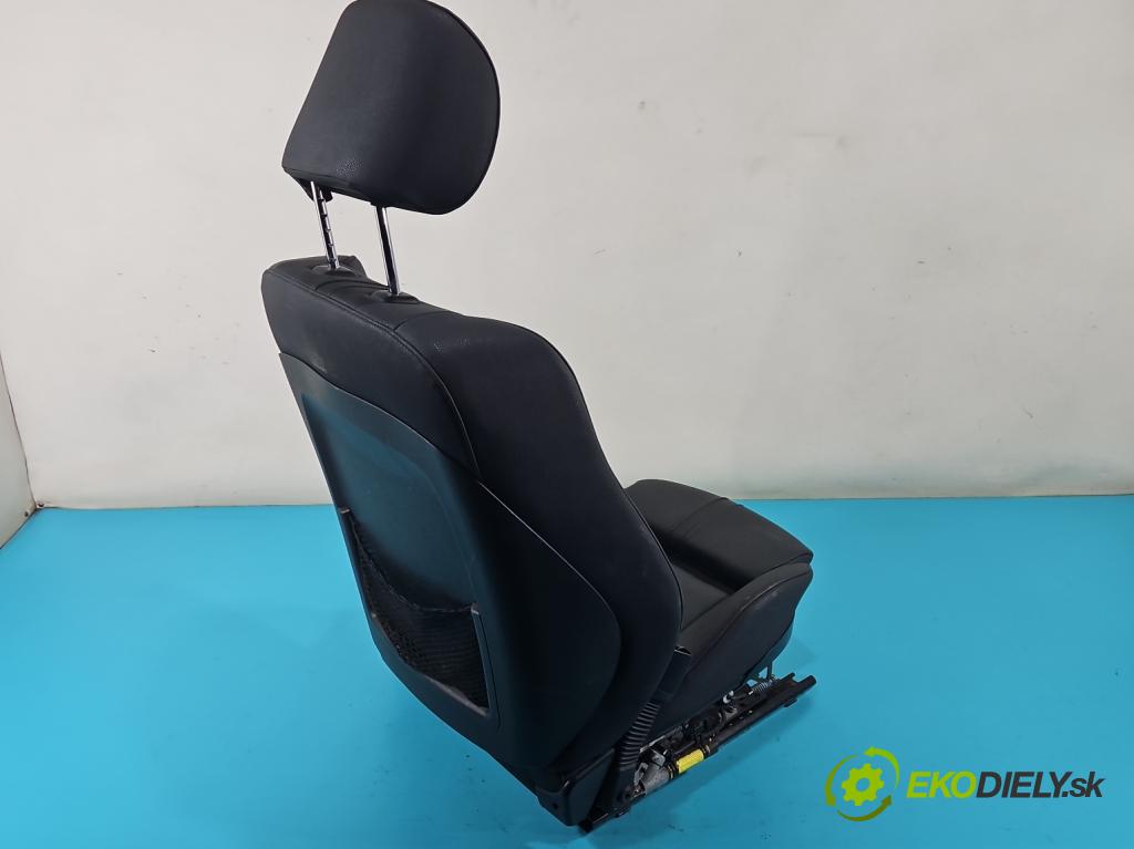 Bmw X3 E83 2003-2010 2.0d 150 HP manual 110 kW 1995 cm3 5- Sedačka ľavý  (Sedačky, sedadlá)