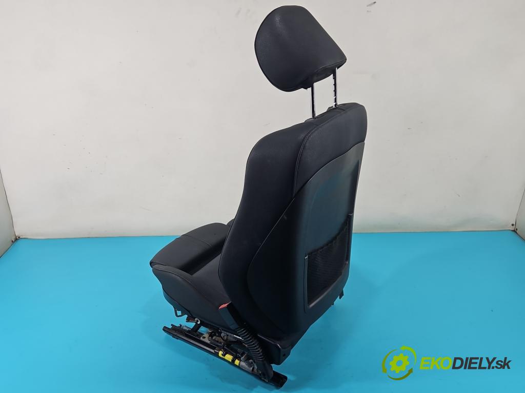 Bmw X3 E83 2003-2010 2.0d 150 HP manual 110 kW 1995 cm3 5- Sedačka pravý  (Sedačky, sedadlá)