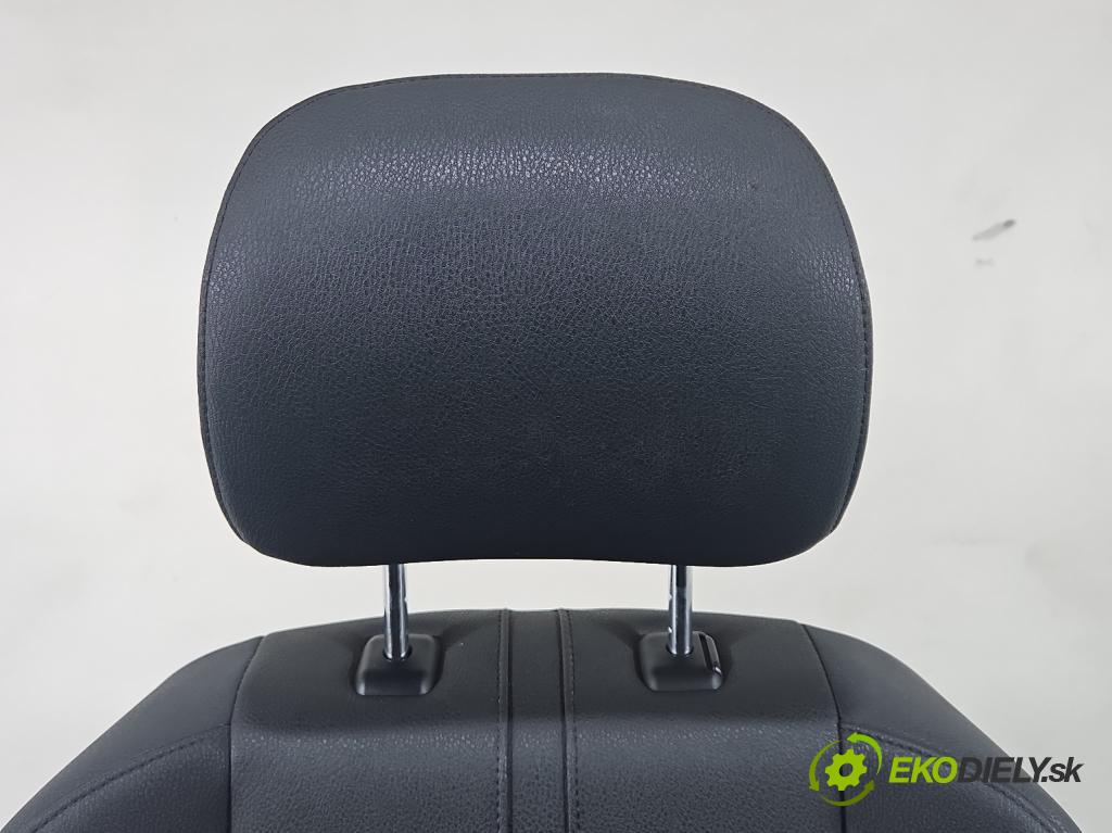 Bmw X3 E83 2003-2010 2.0d 150 HP manual 110 kW 1995 cm3 5- Sedačka pravý  (Sedačky, sedadlá)