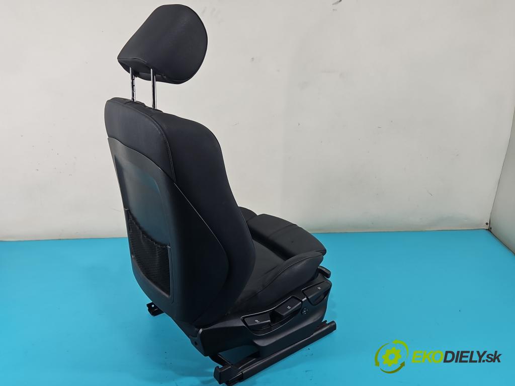 Bmw X3 E83 2003-2010 2.0d 150 HP manual 110 kW 1995 cm3 5- Sedačka pravý  (Sedačky, sedadlá)