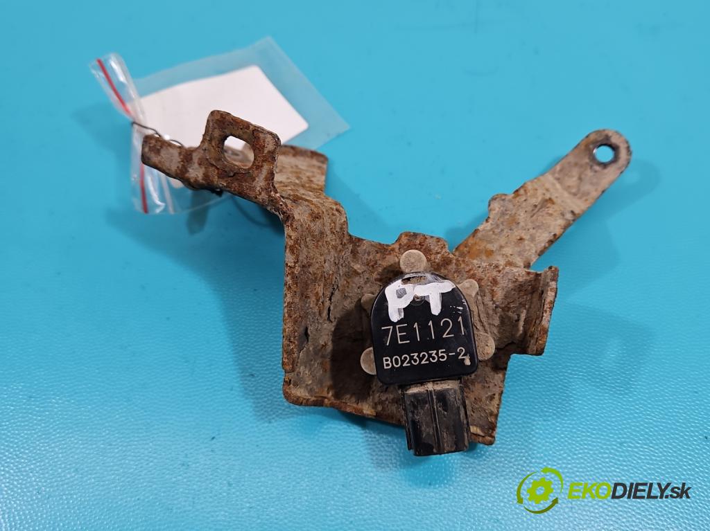 Mitsubishi Outlander II 2006-2013 2.0 DI-D 140 HP manual 103 kW 1968 cm3 5- snímač nastavenia xenon 7E1121 (Snímač)
