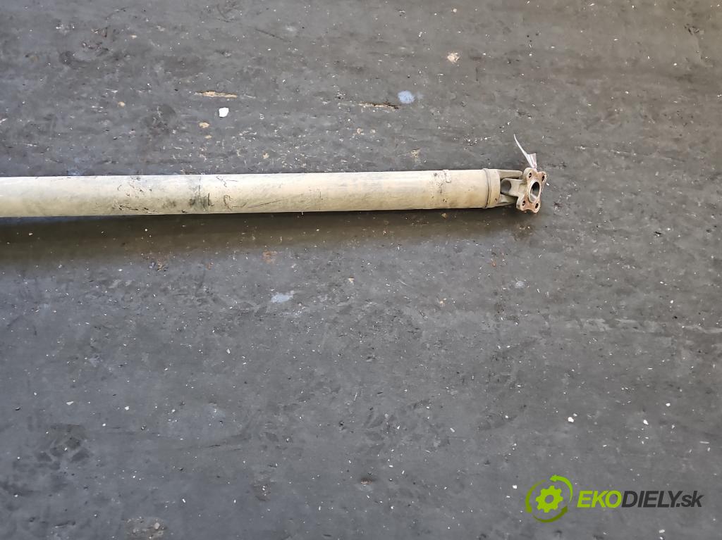 Mitsubishi Outlander II 2006-2013 2.0 DI-D 140 HP manual 103 kW 1968 cm3 5- Hřídel: zadné  (Kardaňový hriadeľ)