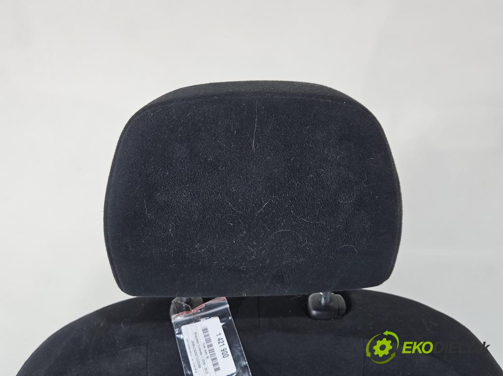 Mitsubishi Outlander II 2006-2013 2.0 DI-D 140 HP manual 103 kW 1968 cm3 5- Sedačka ľavý  (Sedačky, sedadlá)