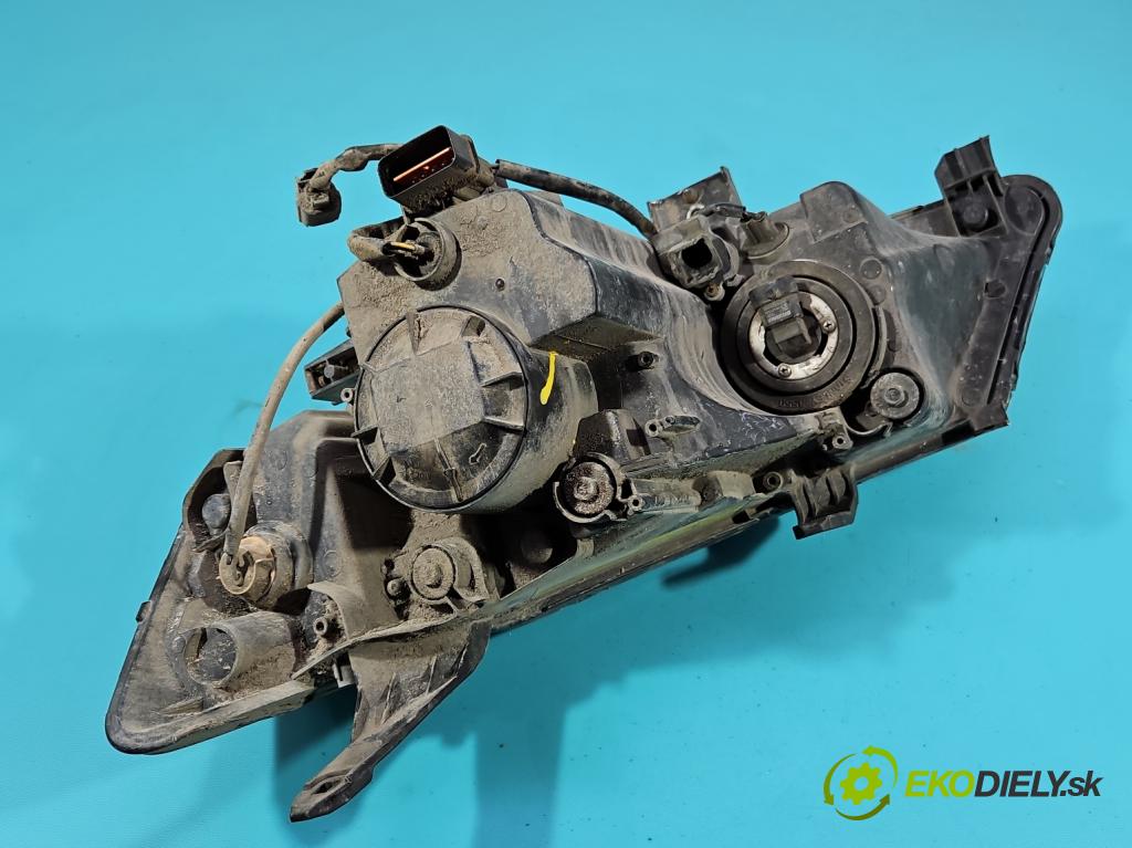 Mitsubishi Outlander II 2006-2013 2.0 DI-D 140 HP manual 103 kW 1968 cm3 5- Reflektor: pravý  (Pravé)