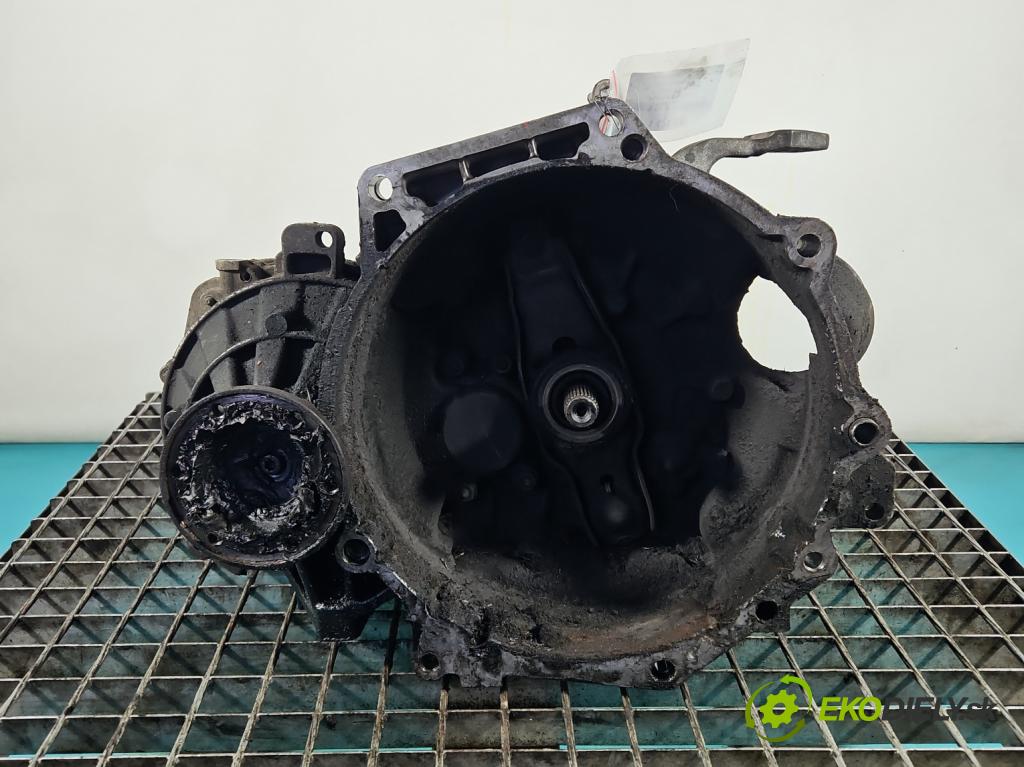 Vw Passat B6 2005-2010 1.9 TDI (BLS) 105 HP manual 77 kW 1896 cm3 5- prevodovka stupeň,rýchlosť manual JCX