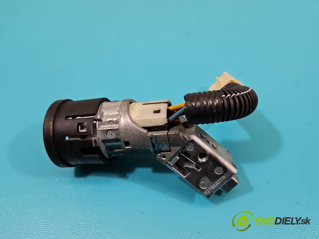 Toyota Aygo 2005-2014 1.0 vvti 68 HP automatic 50 kW 998 cm3 3- riadiaca jednotka motora 0261208704