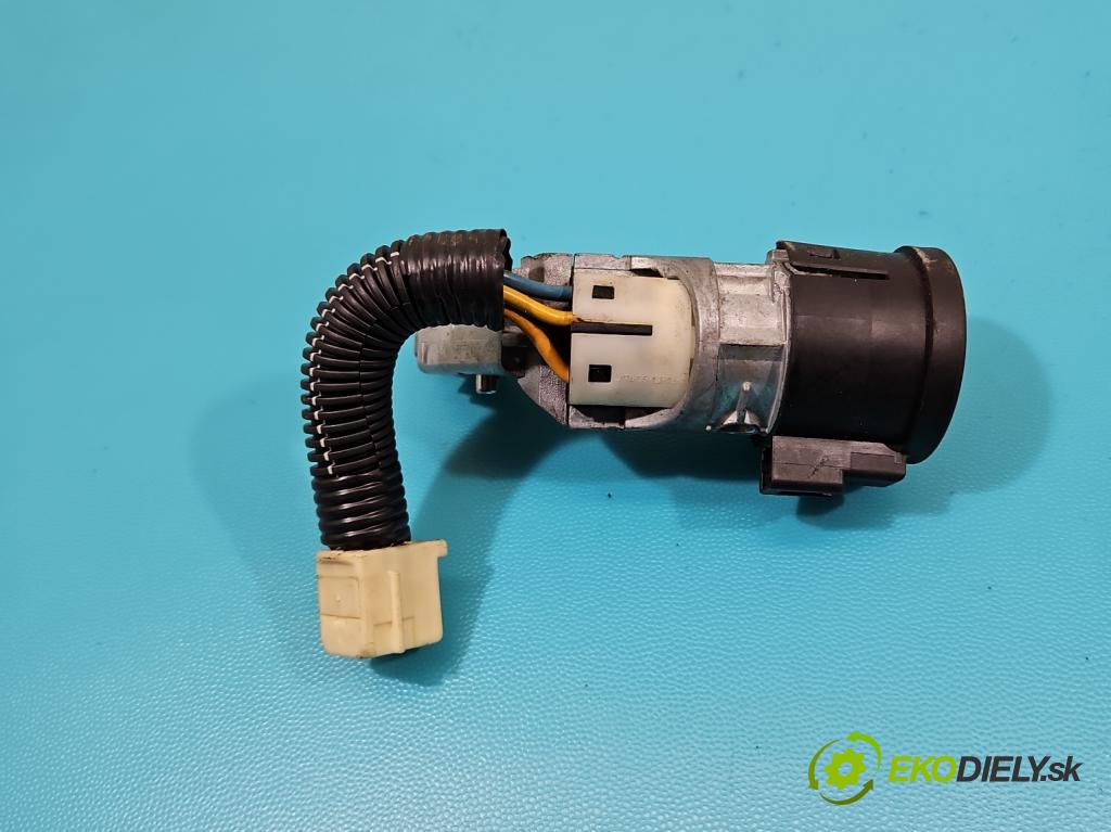 Toyota Aygo 2005-2014 1.0 vvti 68 HP automatic 50 kW 998 cm3 3- riadiaca jednotka motora 0261208704