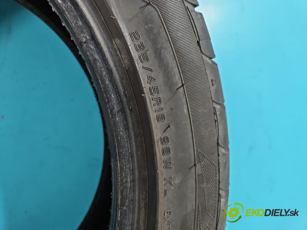 Peugeot 407 3.0 V6 manual 156 kW 2946 cm3 2- pneumatika letné pár