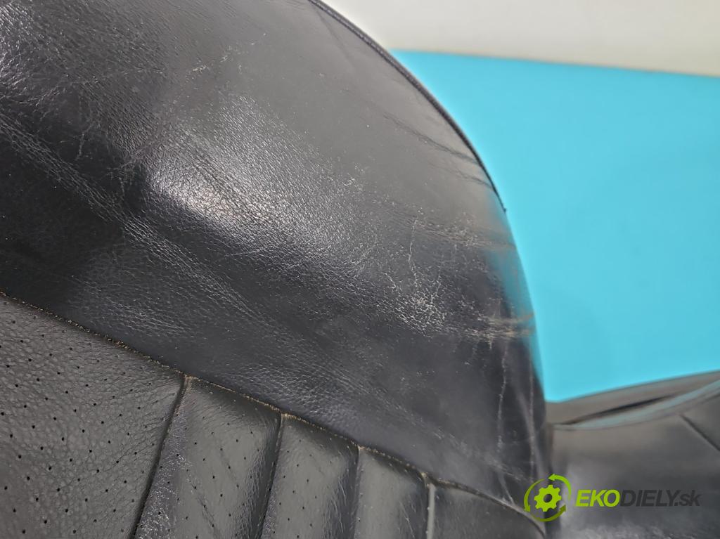 Peugeot 407 3.0 V6 manual 156 kW 2946 cm3 2- Sedačka ľavý  (Sedačky, sedadlá)