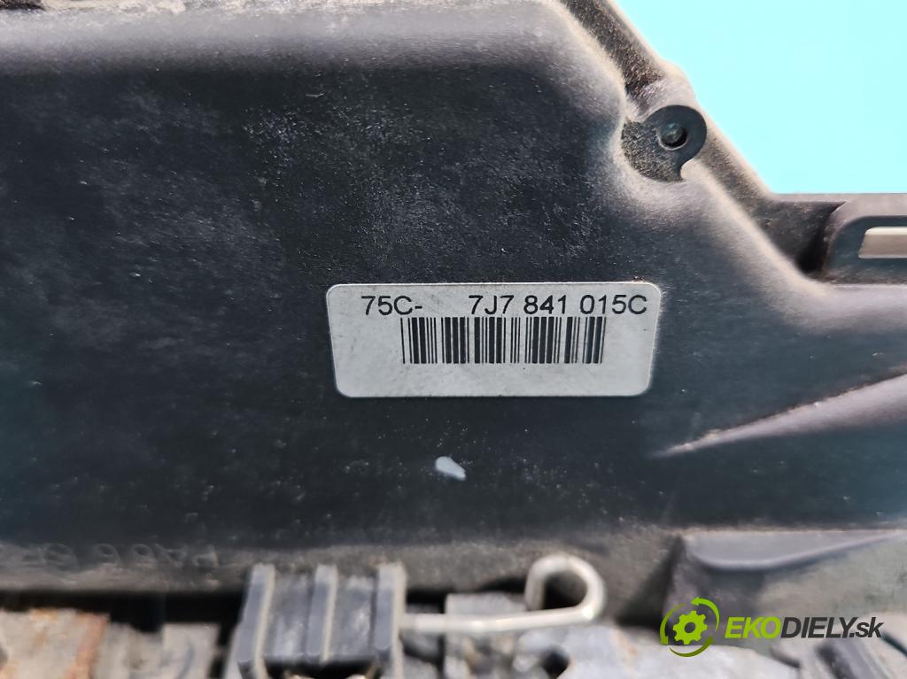 Vw Transporter T5 2003-2015 2.5 tdi 131 hp manual 96 kW 2461 cm3 5- zámek zadní levý 7J7841015C