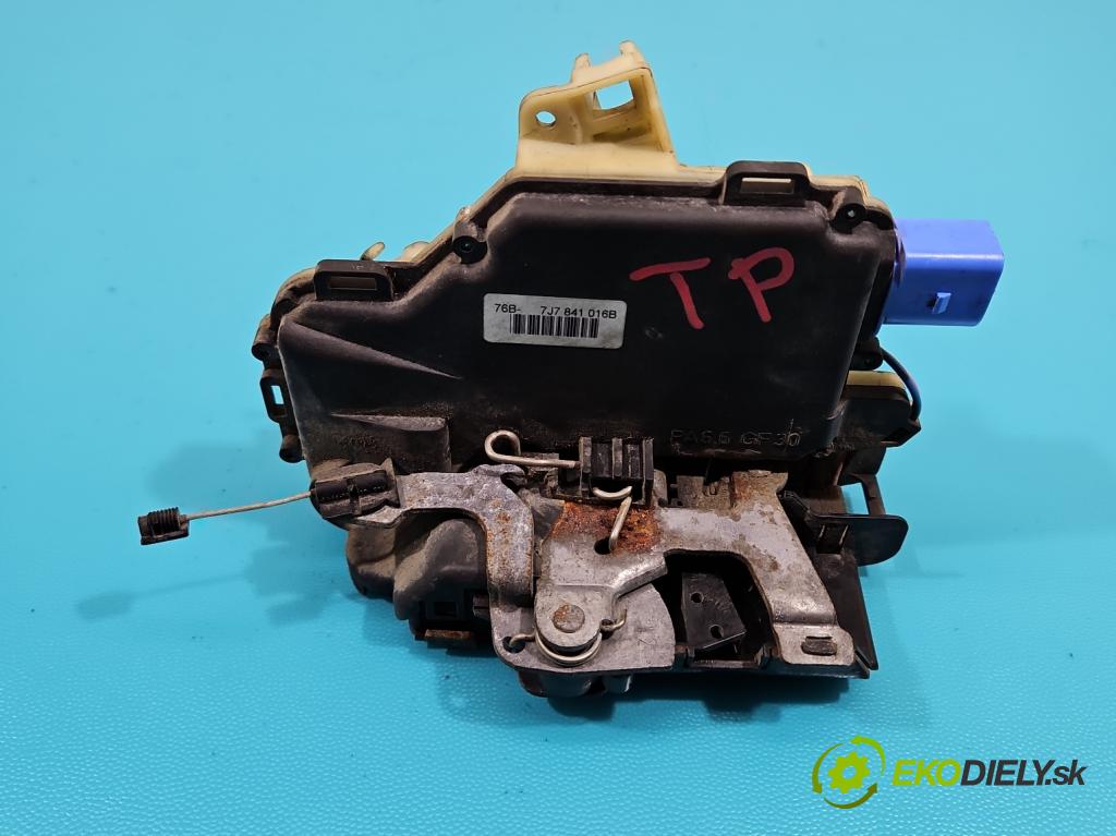 Vw Transporter T5 2003-2015 2.5 tdi 131 hp manual 96 kW 2461 cm3 5- zámek zadní pravý 7J7841016B