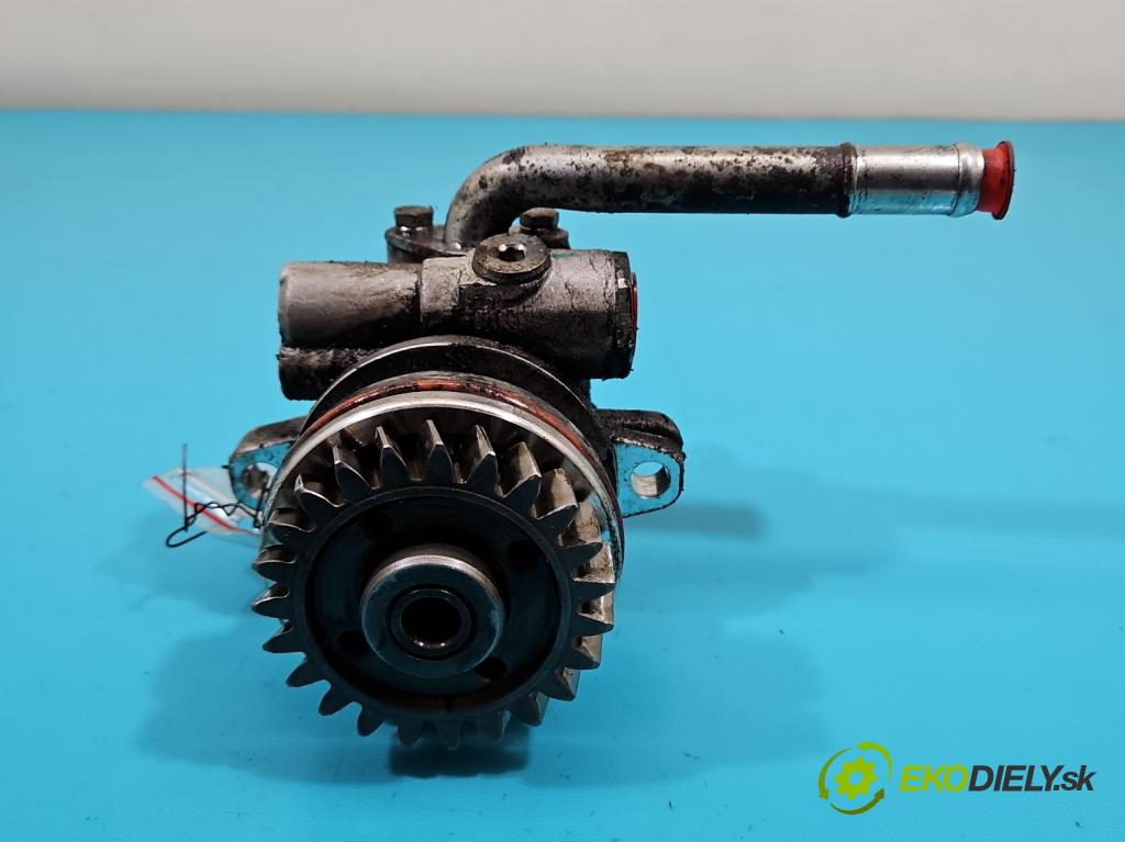 Vw Transporter T5 2003-2015 2.5 tdi 131 HP manual 96 kW 2461 cm3 5- čerpadlo posilovač  (Servočerpadlo, pumpa riadenia)