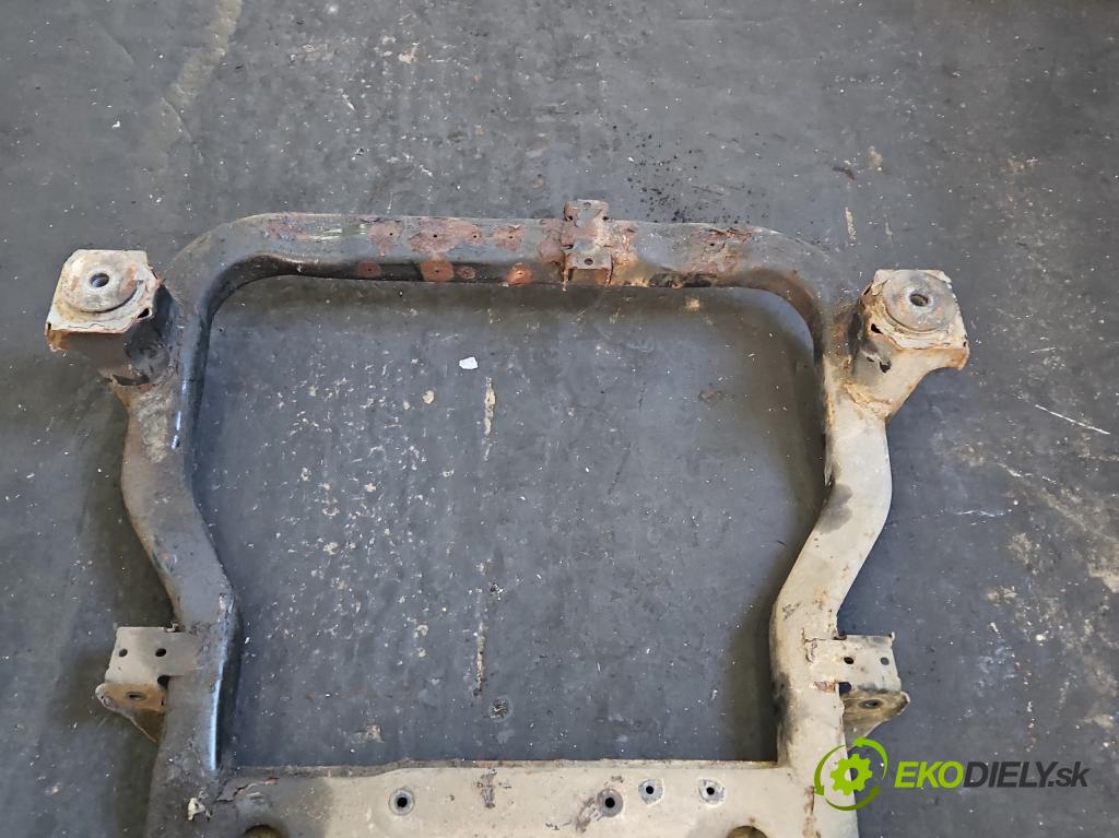 Vw Transporter T5 2003-2015 2.5 tdi 131 HP manual 96 kW 2461 cm3 5- výstuha motora