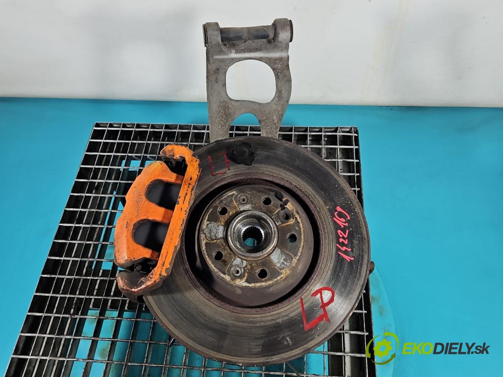 Peugeot 407 3.0 V6 manual 156 kW 2946 cm3 2- náboj ľavé  (Náboje)