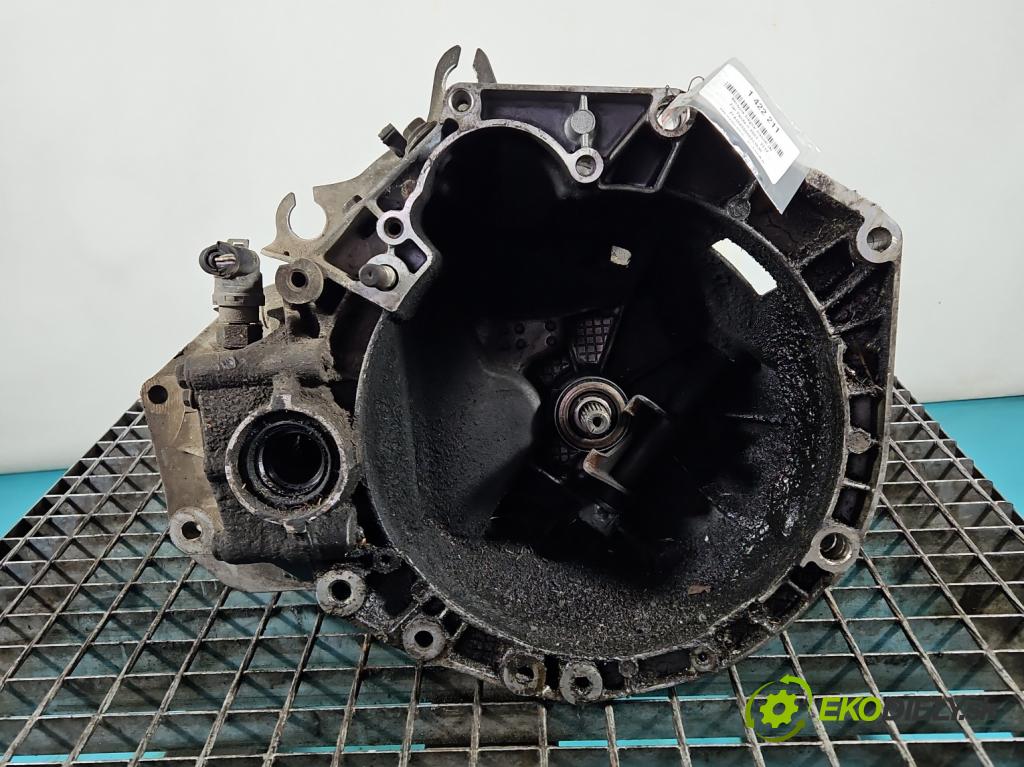 Fiat Panda II 2003-2012 1.1 54 HP manual 40 kW 1108 cm3 5- prevodovka stupeň,rýchlosť manual