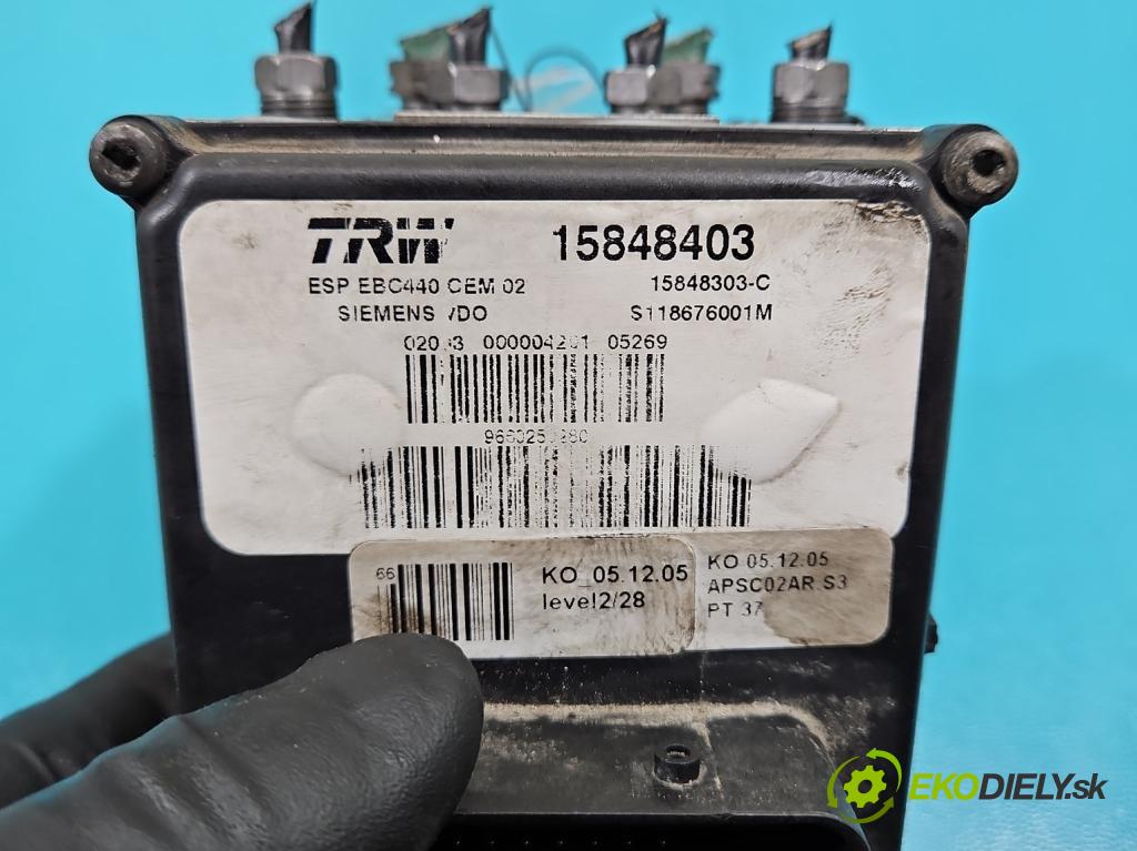 Peugeot 407 3.0 V6 manual 156 kW 2946 cm3 2- čerpadlo abs 15848403 (Pumpy ABS)