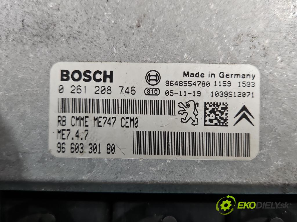 Peugeot 407 3.0 V6 manual 156 kW 2946 cm3 2- riadiaca jednotka motora 0261208746