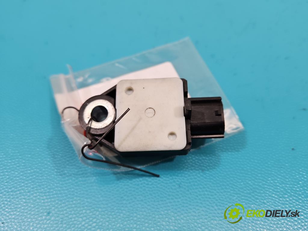 Toyota Avensis III T27 2009-2018 2.0 D4D 143 HP manual 105 kW 1995 cm3 5- snímač šokovat: 89831-05060 (Snímač nárazu)