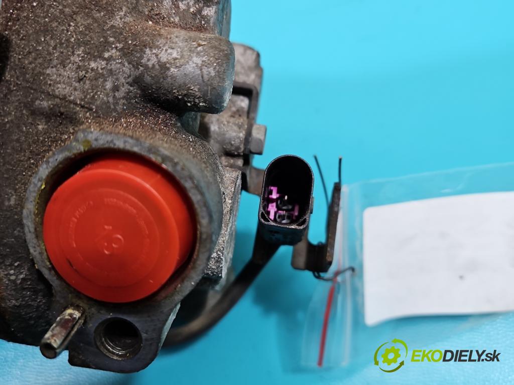 Seat Ibiza IV 6J 2008-2017 1.4 16v 86 HP manual 63 kW 1390 cm3 3- Kompresor: klimatizácie 6Q0820808F (Kompresory klimatizácie)