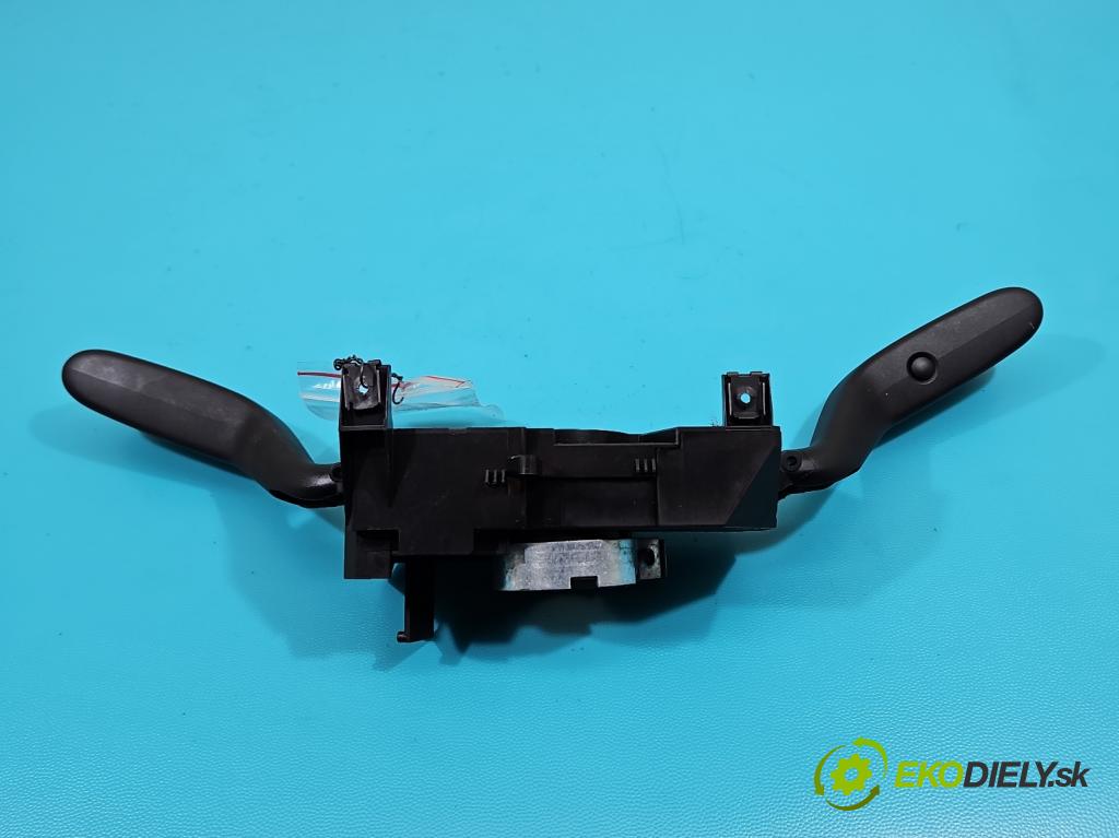 Seat Ibiza IV 6J 2008-2017 1.4 16v 86 HP manual 63 kW 1390 cm3 3- prepínač komplex: 7H0953503GJ (Prepínacie páčky pod volantom)