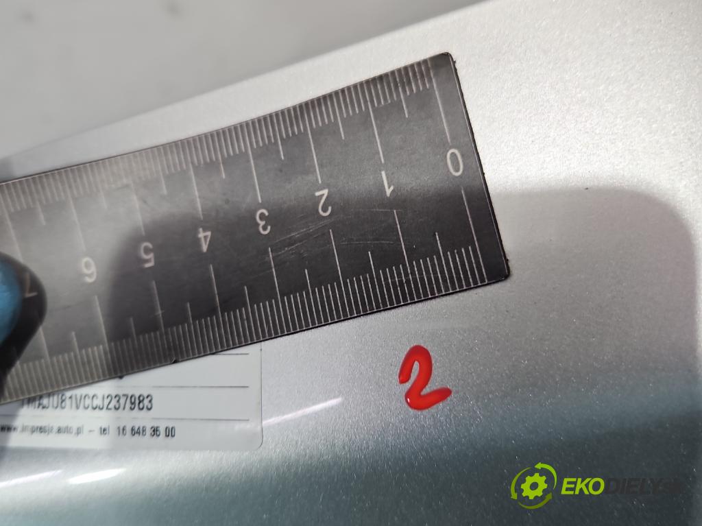 Hyundai Ix35 2.0 CRDI 136 HP manual 100 kW 1995 cm3 5- blatník predné ľavý  (Predné ľavé)