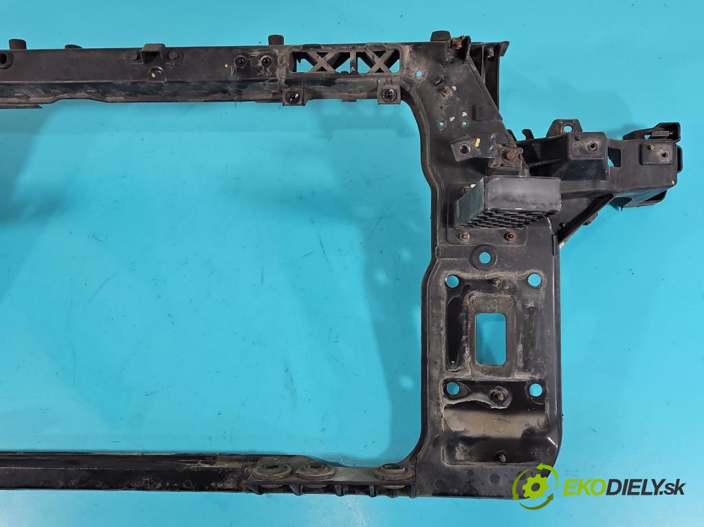 Hyundai Ix35 2.0 CRDI 136hp manual 100 kW 1995 cm3 5- stěna přední  (Výztuhy přední)