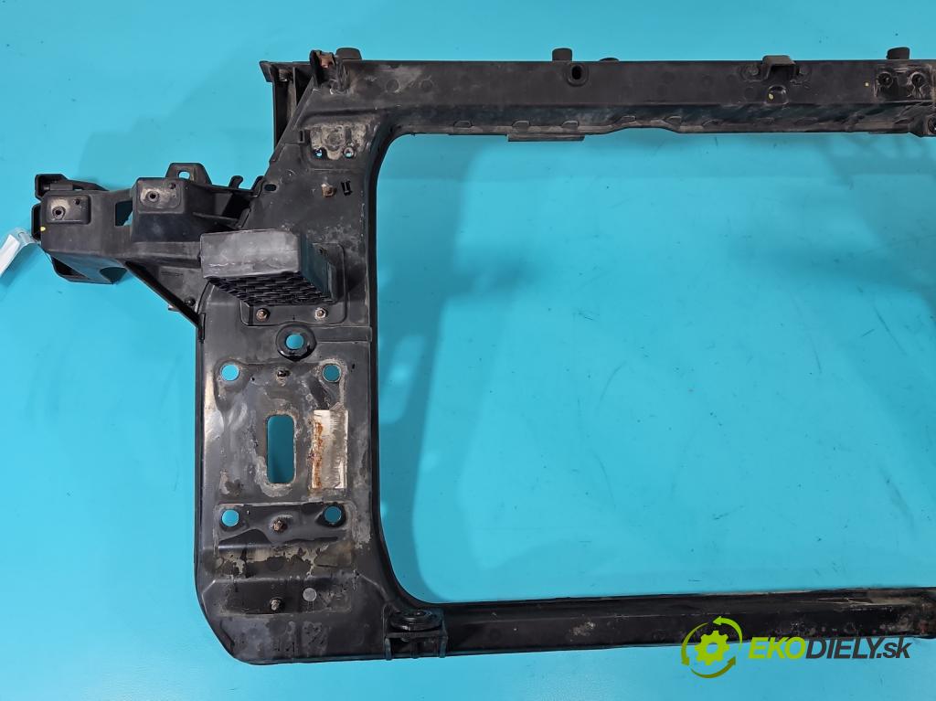 Hyundai Ix35 2.0 CRDI 136hp manual 100 kW 1995 cm3 5- stěna přední  (Výztuhy přední)