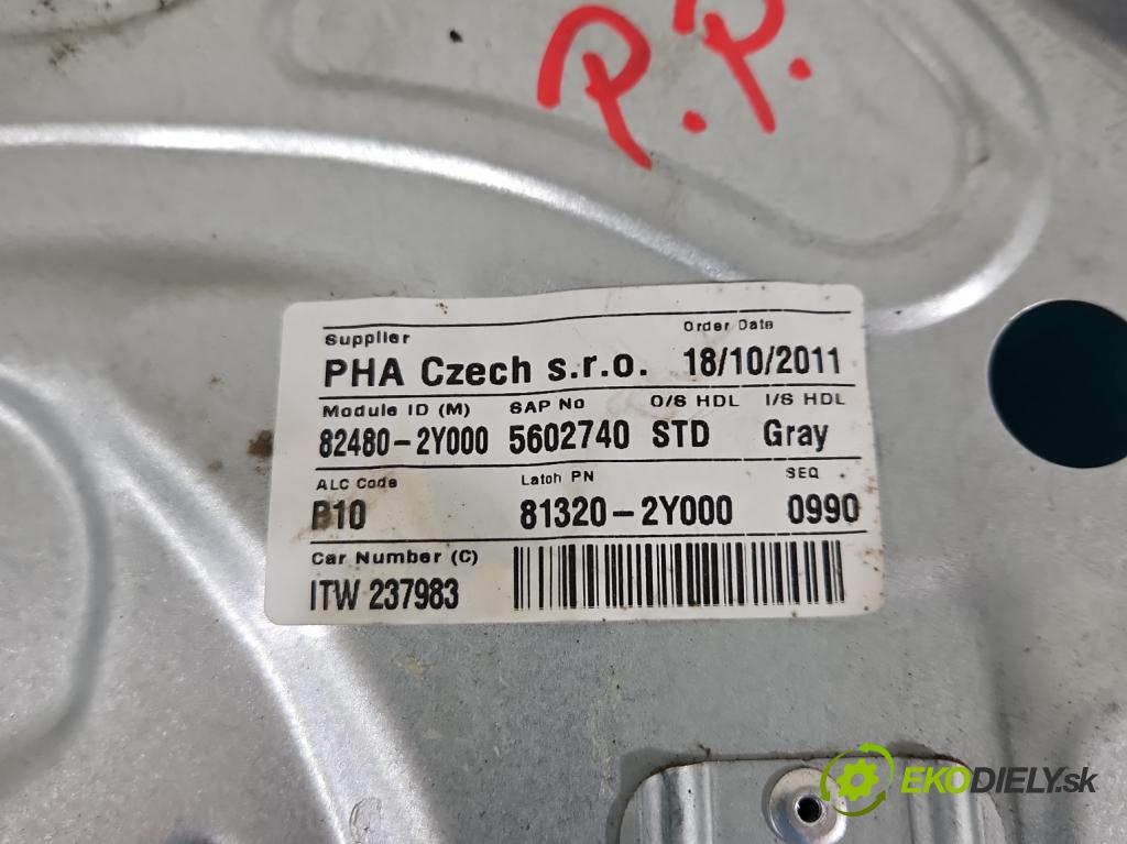 Hyundai Ix35 2.0 CRDI 136hp manual 100 kW 1995 cm3 5- mechanismus stahování přední pravý 82480-2Y000