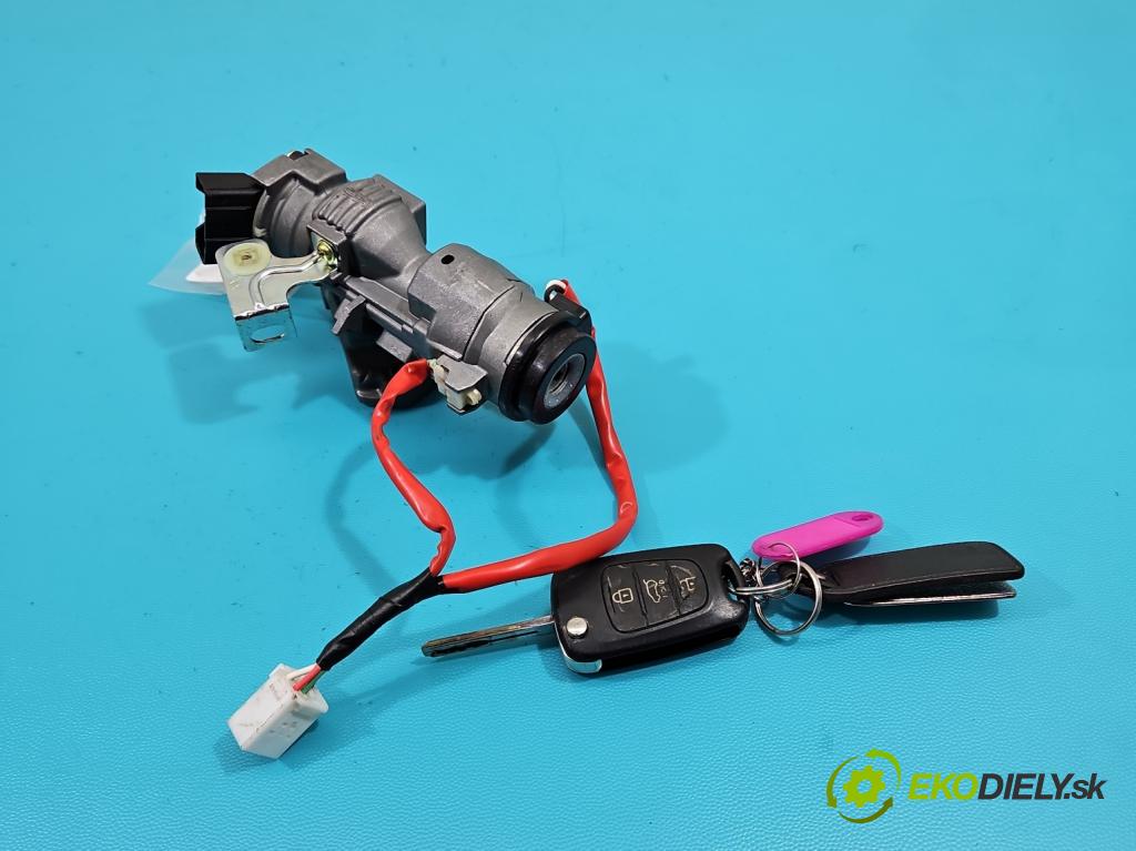 Hyundai Ix35 2.0 CRDI 136 HP manual 100 kW 1995 cm3 5- Spínačka  (Spínacie skrinky a kľúče)