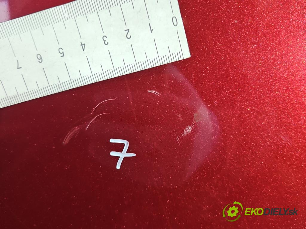 Peugeot 407 3.0 V6 manual 156 kW 2946 cm3 2- kapota predná