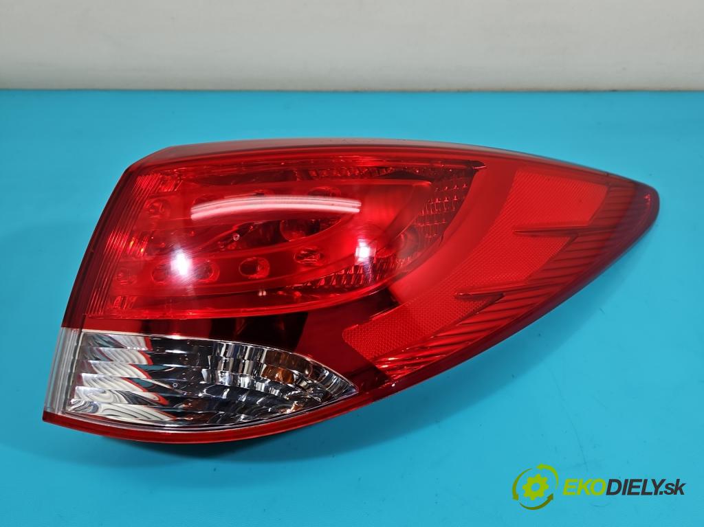 Hyundai Ix35 2.0 CRDI 136hp manual 100 kW 1995 cm3 5- světlo zadní pravé 92402-2Y0 (Ostatné)