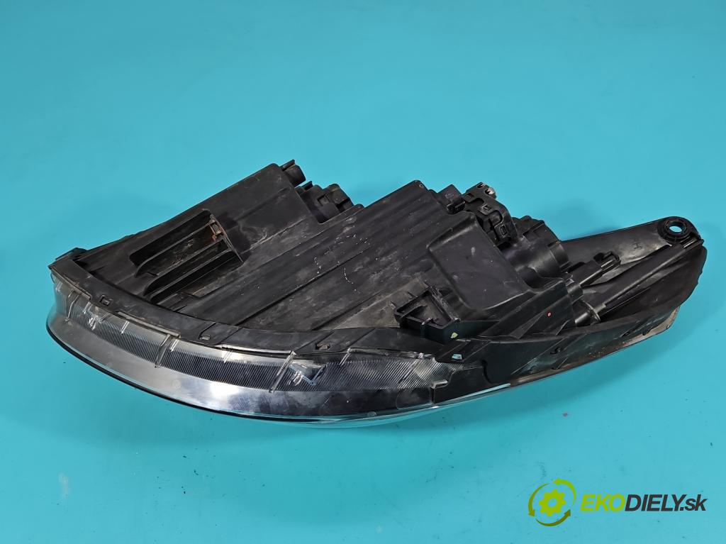 Hyundai Ix35 2.0 CRDI 136 HP manual 100 kW 1995 cm3 5- Reflektor: pravý (Pravé)