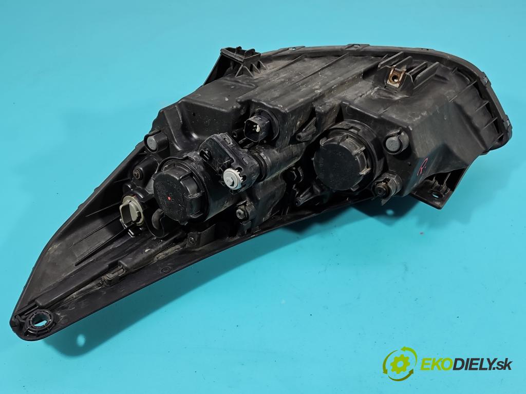 Hyundai Ix35 2.0 CRDI 136 HP manual 100 kW 1995 cm3 5- Reflektor: pravý (Pravé)