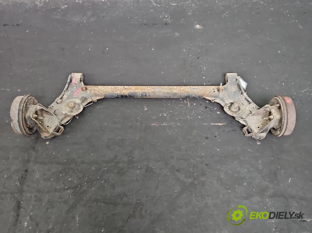 Daewoo Lanos 1.5 16V 100 hp manual 73,2 kW 1498 cm3 5- zadní výztuha  (Výztuhy zadní)