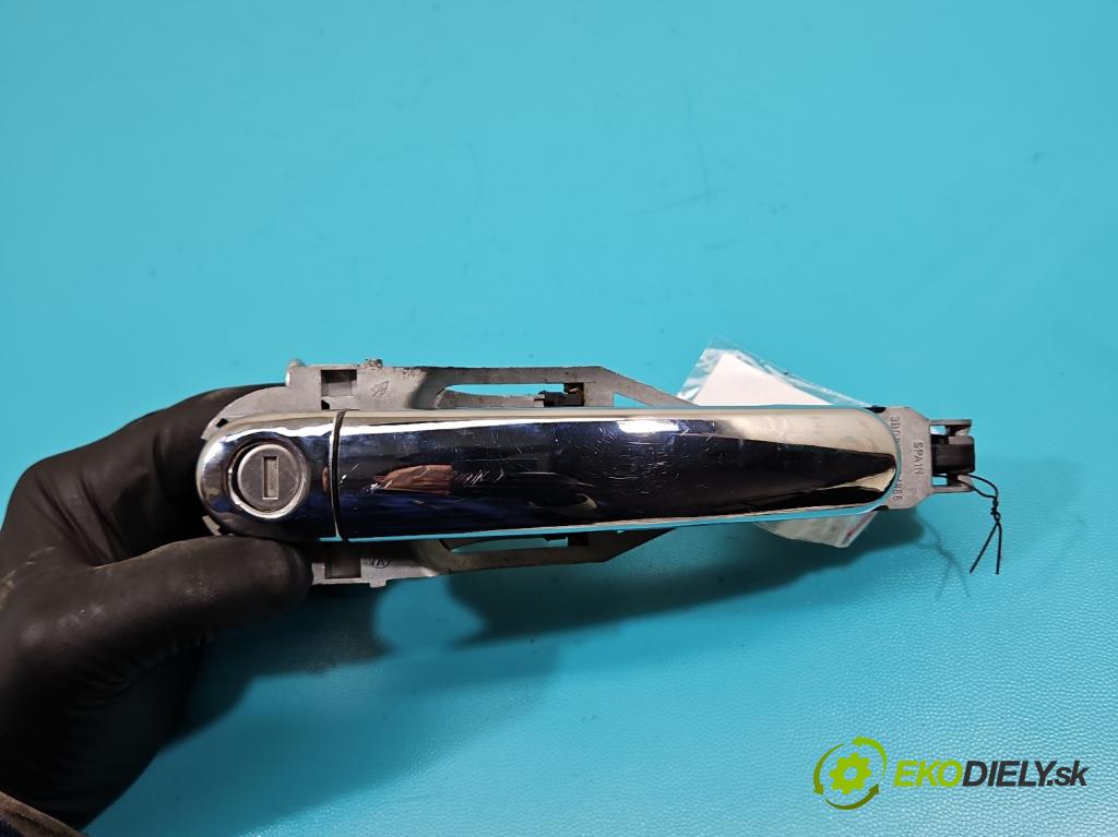 Seat Altea 1.4 tsi 125 HP manual 92 kW 1390 cm3 5- rukoväť predné ľavé mimo: 6Q0837885 (Vonkajšie predné ľavé)