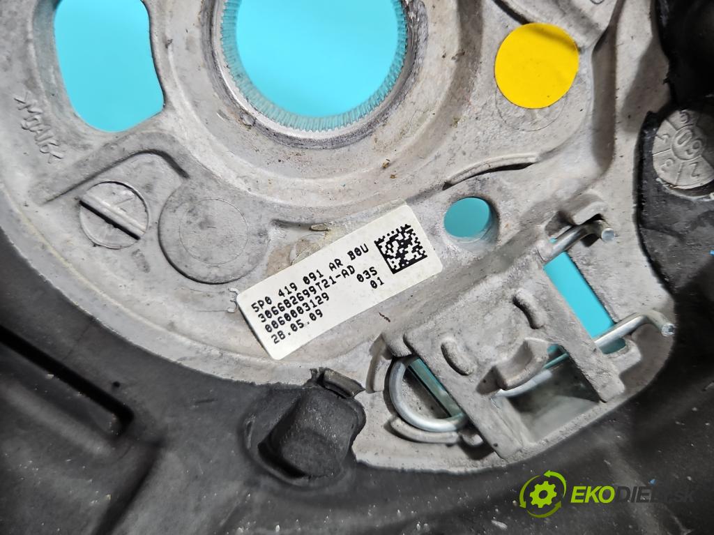 Seat Altea 1.4 tsi 125 HP manual 92 kW 1390 cm3 5- volant 5P0419091AR (Volanty)