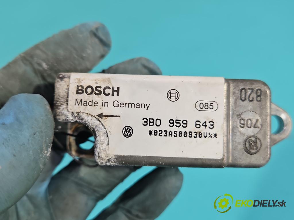 Vw Passat B5 1995-2005 1.9 tdi 110 HP manual 81 kW 1896 cm3 4- snímač šokovat: 3B0959643 (Snímač nárazu)