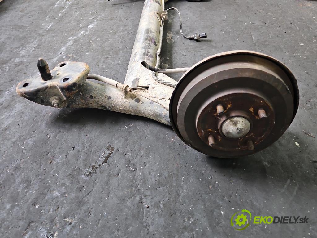 Ford Fiesta Mk6 2002-2008 1.4 16V 80 hp manual 59 kW 1388 cm3 3- zadní výztuha  (Výztuhy zadní)