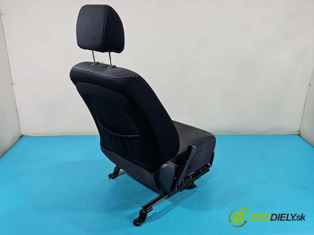 Hyundai Santa Fe II 2006-2012 2.2 CRDi 150 HP manual 110 kW 2188 cm3 5- Sedačka ľavý  (Sedačky, sedadlá)