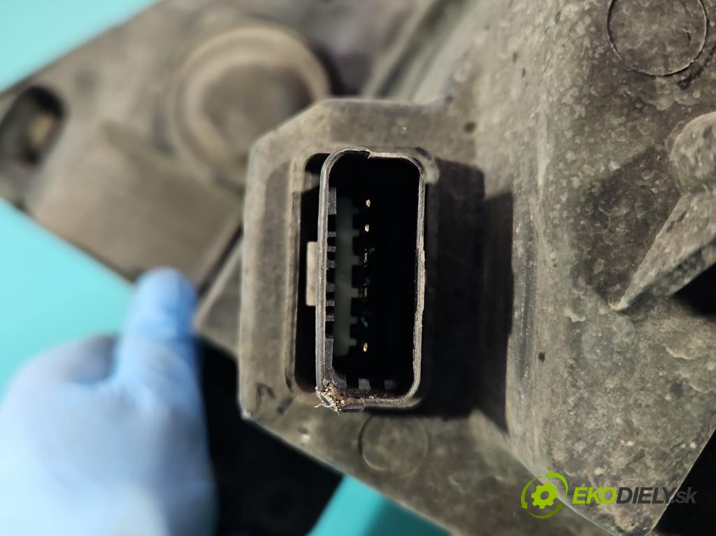 Renault Thalia II 2008-2013 1,2.0 16V 75 HP manual 55 kW 1149 cm3 4- Reflektor: pravý  (Pravé)