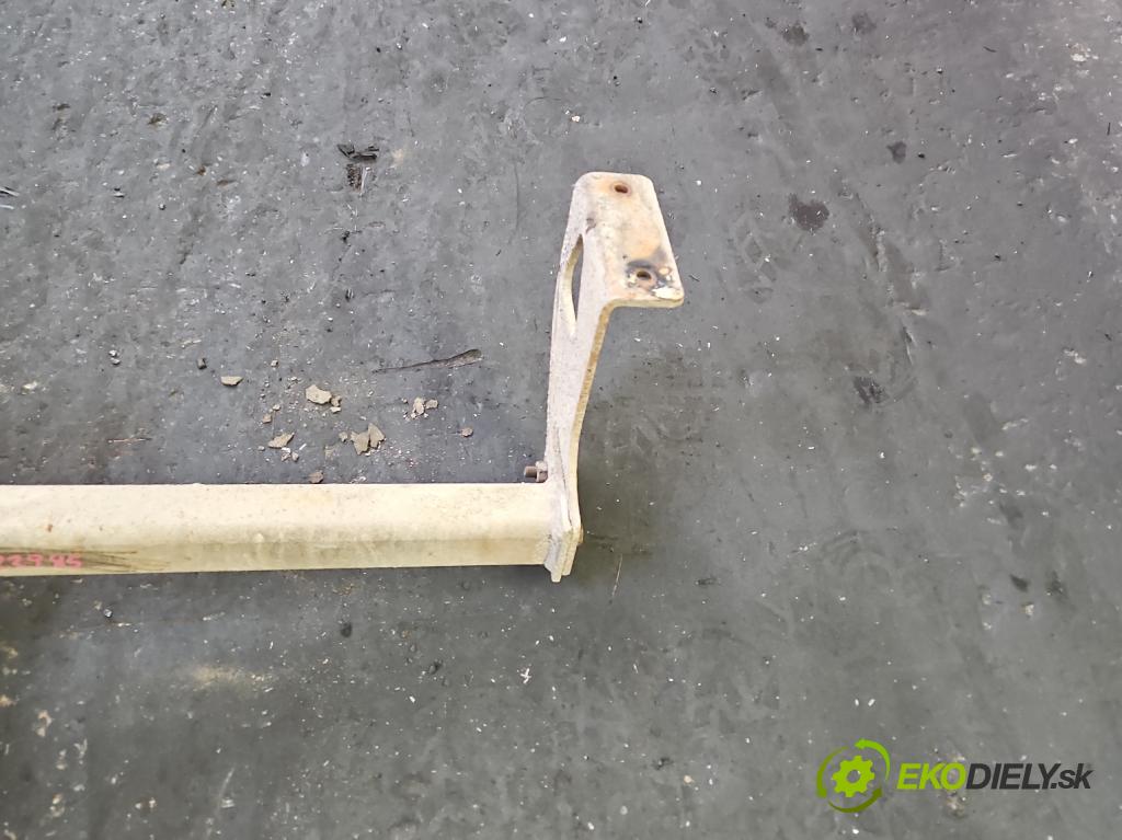 Opel Agila A 2000-2007 1.2 16V 75 HP manual 55 kW 1199 cm3 5- Hák: vlečení:  (Ťažné zariadenia)